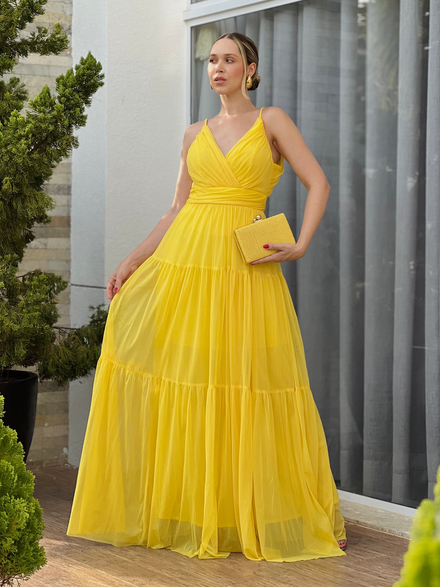 Vestido Tule Alcinhas