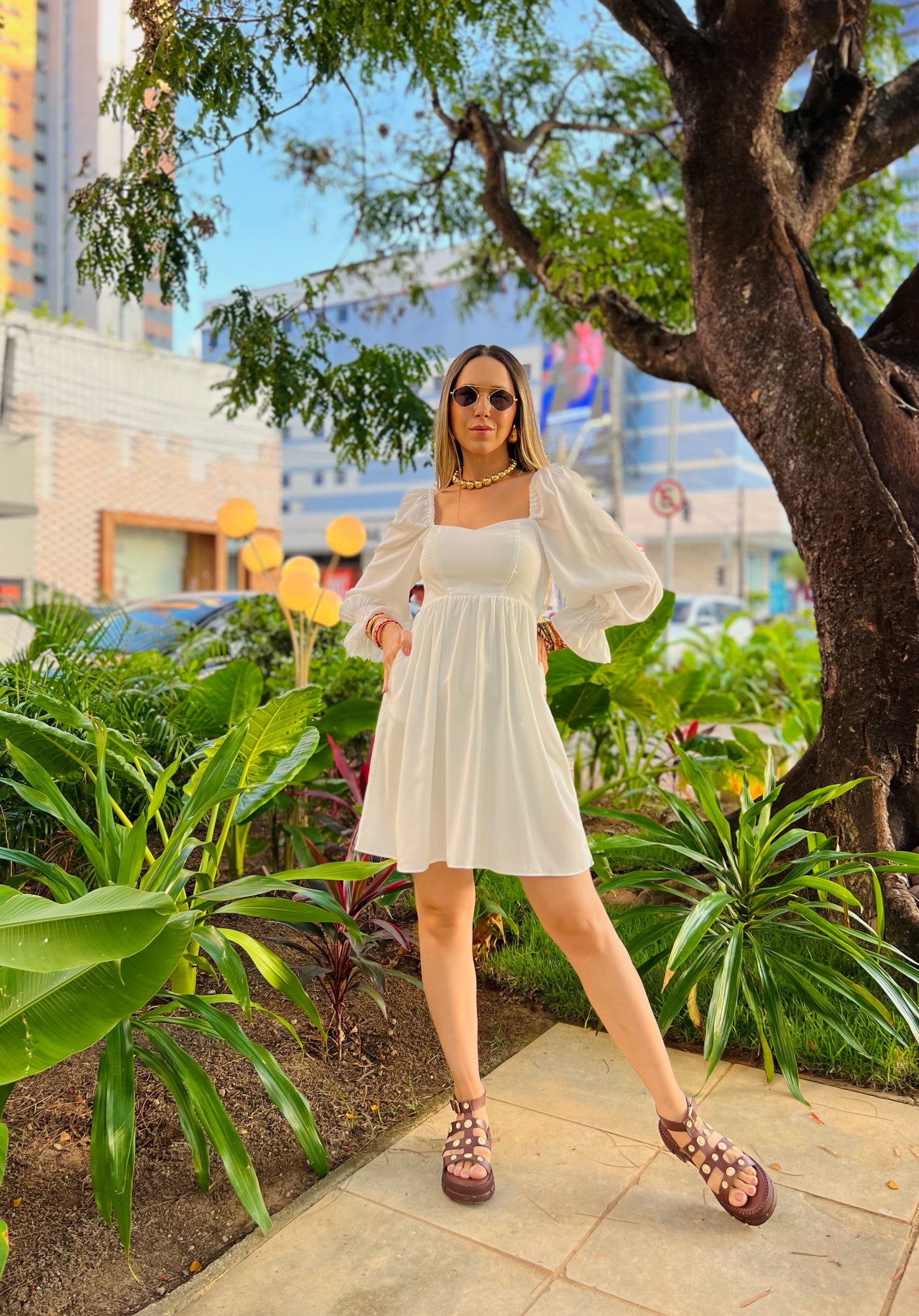 Vestido Decote Quadrado