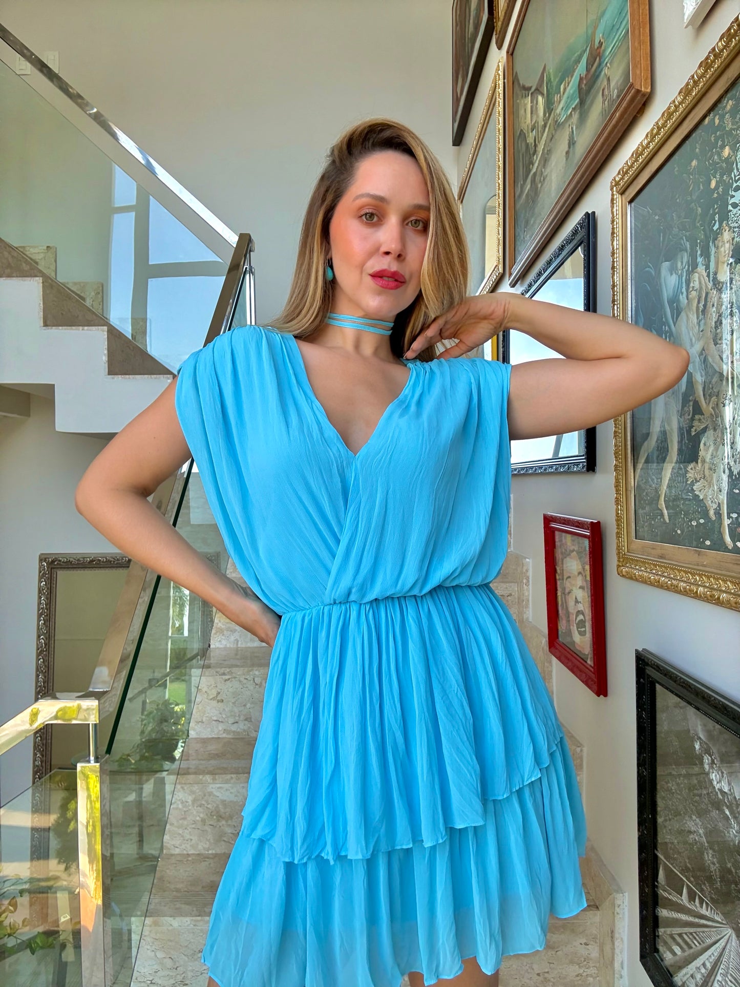 Vestido Curto Acinturado