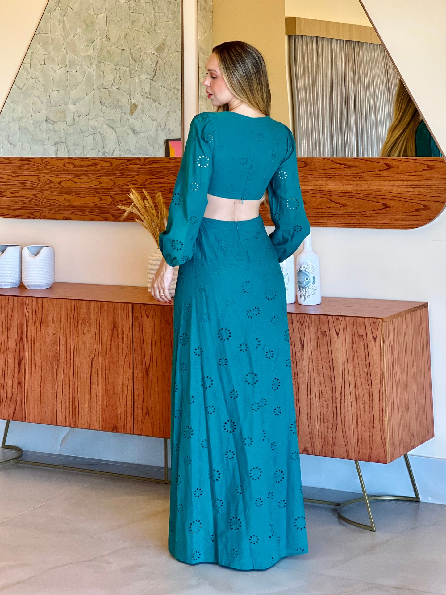Vestido Laise Cut Out